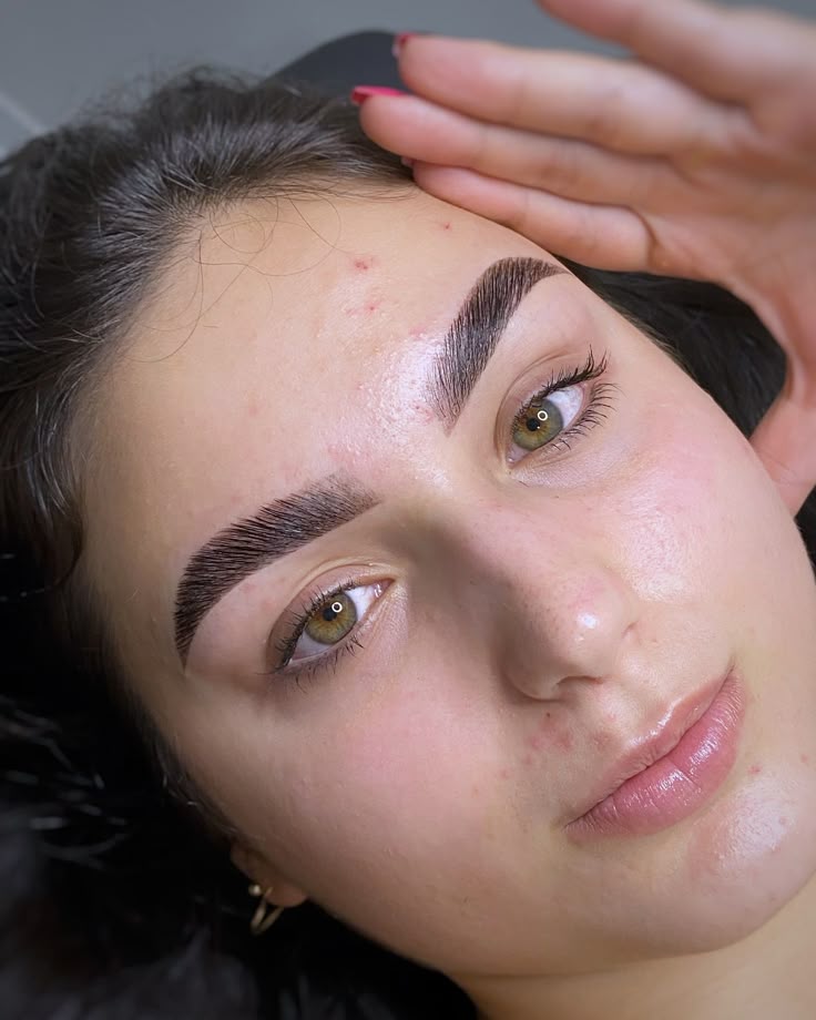 Brow Lamination (Com tintura)